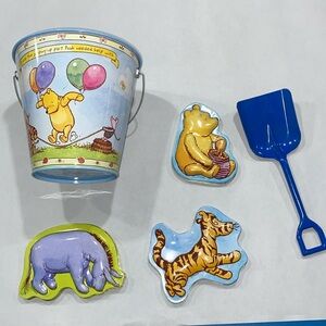 Classic Pooh tin metal sand bucket & molds playset toys Blue vintage 1990s